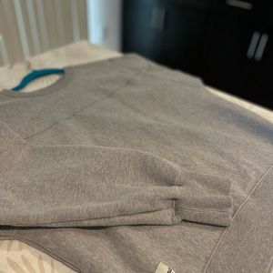 Tracksmith Crewneck